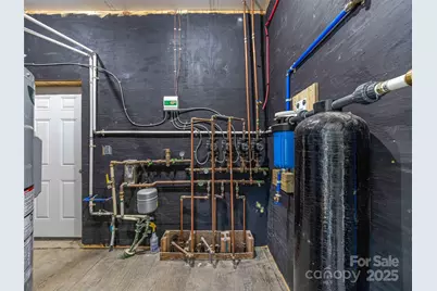 945 Roaring Fork Road, Hot Springs, NC 28743 - Photo 20