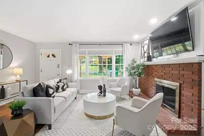 3027 Telford Place, Charlotte, NC 28205 - Photo 4