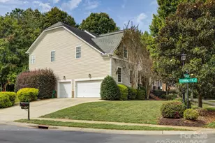 8200 Sturminster Dr, Waxhaw, NC 28173 - Photo 4