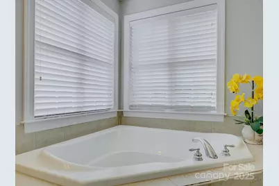 8200 Sturminster Drive, Waxhaw, NC 28173 - Photo 36