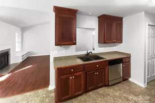 912 Carole Summey Dr, Dallas, NC 28034 - Photo 14