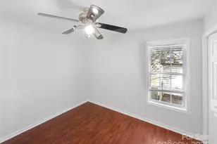 912 Carole Summey Dr, Dallas, NC 28034 - Photo 16