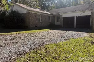 1728 Nc 109 Hwy N, Wadesboro, NC 28170 - Photo 2