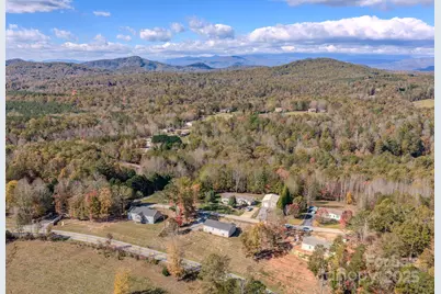 70 Cascades Drive S, Nebo, NC 28761 - Photo 32