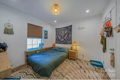 70 Cascades Drive S, Nebo, NC 28761 - Photo 18