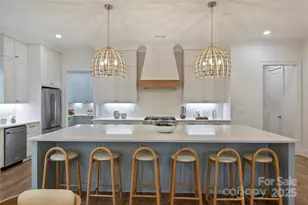 522 Greystone Rd, Charlotte, NC 28209 - Photo 2