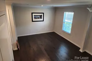 1229 Queen Lyon Ct, Charlotte, NC 28205 - Photo 24