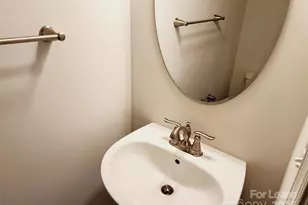 1229 Queen Lyon Ct, Charlotte, NC 28205 - Photo 26