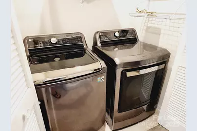 1229 Queen Lyon Court, Charlotte, NC 28205 - Photo 16