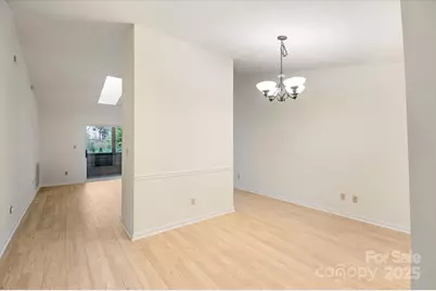 102 Fox Den Court, Hendersonville, NC 28792 - Photo 6