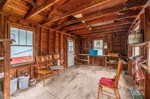 331 Sweetpea Ln, Hendersonville, NC 28791 - Photo 18