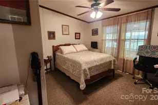 141 Hungry Creek Rd, Canton, NC 28716 - Photo 18