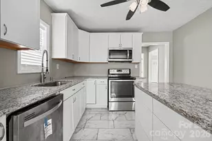 9501 Misenheimer Rd, Charlotte, NC 28215 - Photo 16