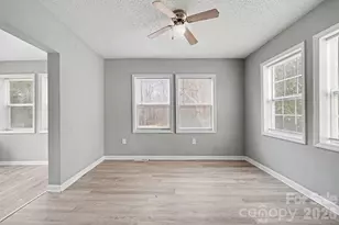 9501 Misenheimer Rd, Charlotte, NC 28215 - Photo 18