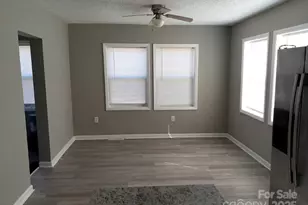 9501 Misenheimer Rd, Charlotte, NC 28215 - Photo 12