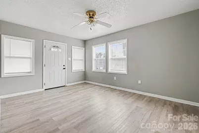 9501 Misenheimer Road, Charlotte, NC 28215 - Photo 6