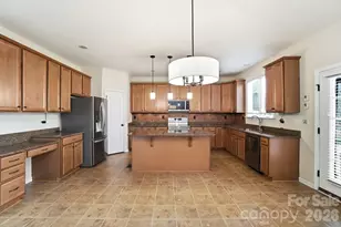 1711 Drexel Bay Ln, Charlotte, NC 28227 - Photo 10