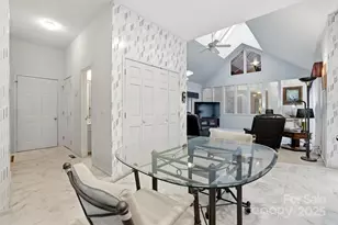 290 Blucher Cir, Lake Wylie, SC 29710 - Photo 10