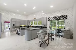 290 Blucher Cir, Lake Wylie, SC 29710 - Photo 4