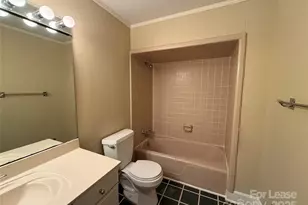 925 Perth Rd, Troutman, NC 28166 - Photo 18