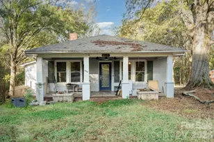 420 Brookwood Ave, Albemarle, NC 28001 - Photo 2