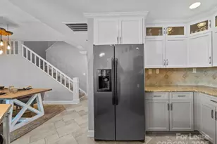 17925 Kings Point Dr, Cornelius, NC 28031 - Photo 12