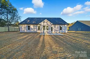 7657 Tuckaseegee Rd, Kannapolis, NC 28081 - Photo 6