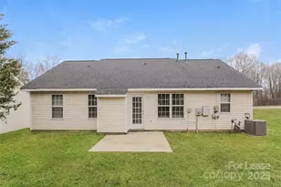 4531 Biesterfield Dr, Charlotte, NC 28216 - Photo 12