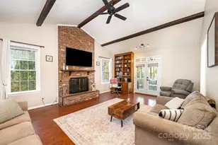 302 Nottingham Way, Wadesboro, NC 28170 - Photo 2