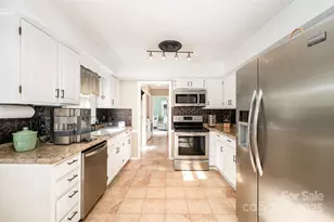 302 Nottingham Way, Wadesboro, NC 28170 - Photo 4