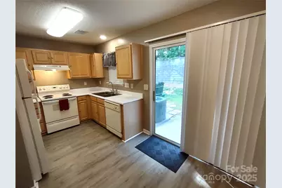 8338 Rudolph Road, Charlotte, NC 28216 - Photo 6