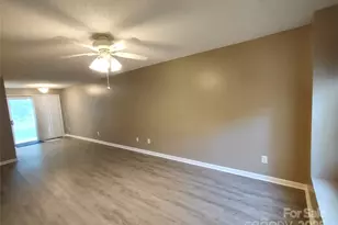 8338 Rudolph Rd, Charlotte, NC 28216 - Photo 8