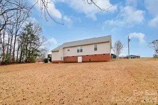 2514 Oxford Cir, Lancaster, SC 29720 - Photo 8