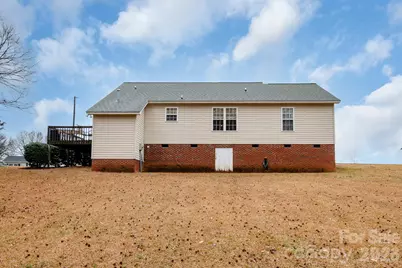 2514 Oxford Circle, Lancaster, SC 29720 - Photo 10