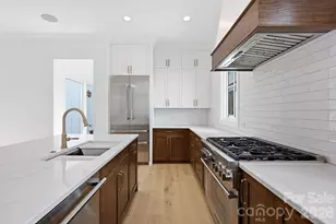 612 Walnut St, Davidson, NC 28036 - Photo 12
