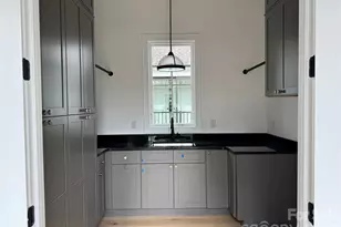 612 Walnut St, Davidson, NC 28036 - Photo 8