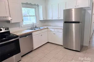 2106 Loblolly Ln, Kings Mountain, NC 28086 - Photo 8