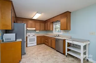 713 W Campbell Ave W, Salisbury, NC 28146 - Photo 8