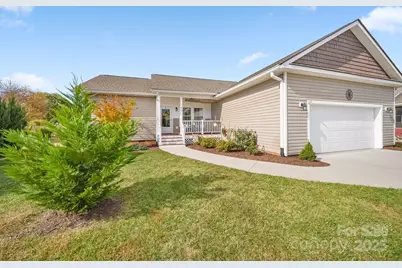 457 Riverwind Drive, Hendersonville, NC 28739 - Photo 28