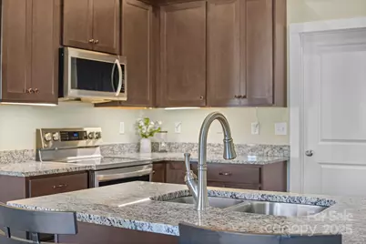 457 Riverwind Drive, Hendersonville, NC 28739 - Photo 6