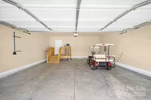 457 Riverwind Dr, Hendersonville, NC 28739 - Photo 24