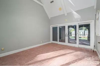 208 Hollow Road, Lincolnton, NC 28092 - Photo 14