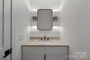 34 Bridgeway Dr, Candler, NC 28715 - Photo 18