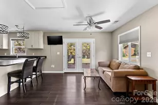 24 Ian River Dr, Asheville, NC 28806 - Photo 6