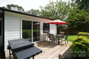 914 Crestmere St, Charlotte, NC 28208 - Photo 36