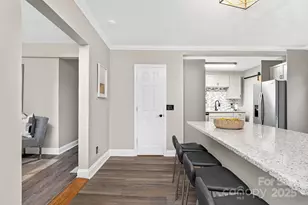 3824 Freedom Dr, Charlotte, NC 28208 - Photo 14