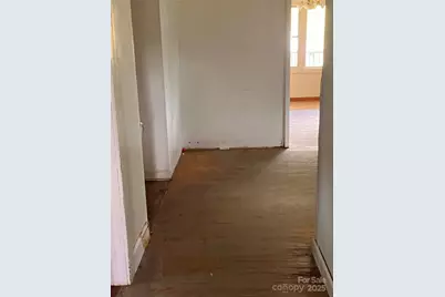 1147 Old Linville Road, Marion, NC 28752 - Photo 16