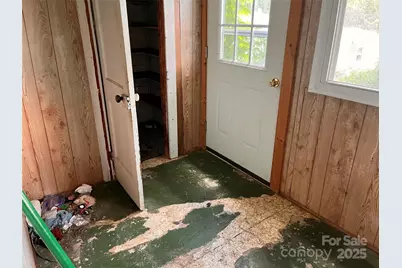 1147 Old Linville Road, Marion, NC 28752 - Photo 18