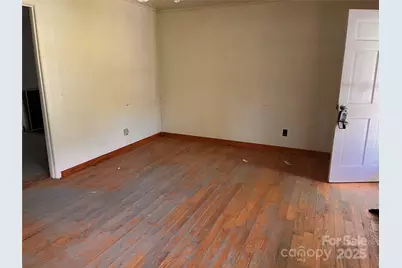 1147 Old Linville Road, Marion, NC 28752 - Photo 26