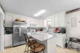 1553 16th Ave NE, Hickory, NC 28601 - Photo 8